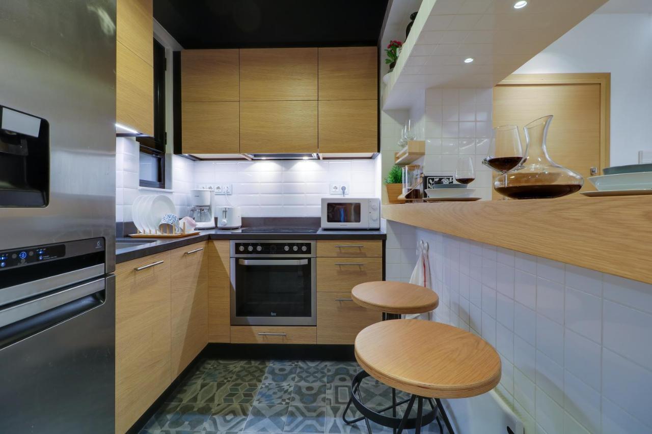 Superior Apt|3min To Metro|ac|netflix|imac Athens