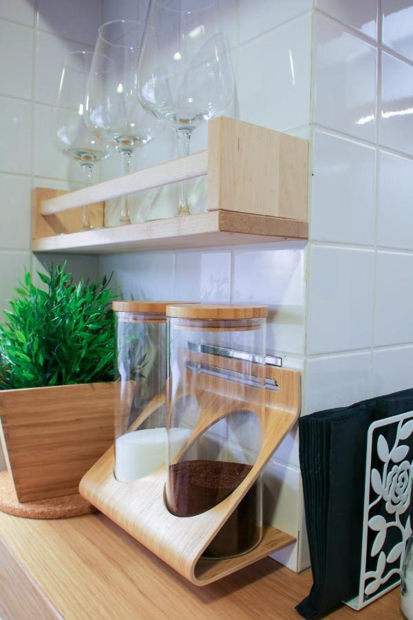Superior Apt|3min To Metro|ac|netflix|imac Apartment *